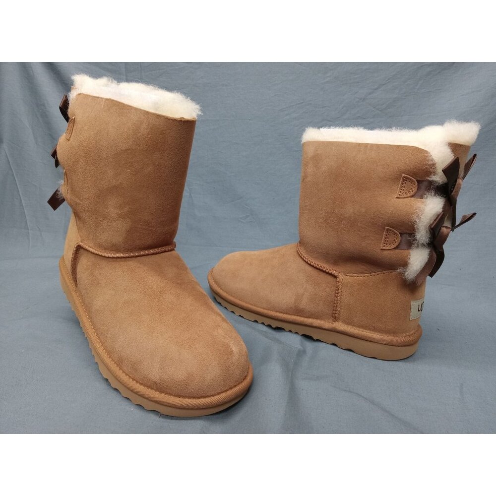 UGG Australia Girls K Bailey Bow II Chestnut Slip- On Boots Size 6 NEW IN BOX!